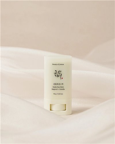 Beauty of Joseon
Matte Sun Stick Mugwort & Camelia SPF 50 PA++++ – Ματ Αντιηλιακό στικ με αρτεμισια