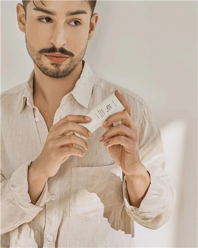 Beauty of Joseon
Matte Sun Stick Mugwort & Camelia SPF 50 PA++++ – Ματ Αντιηλιακό στικ με αρτεμισια